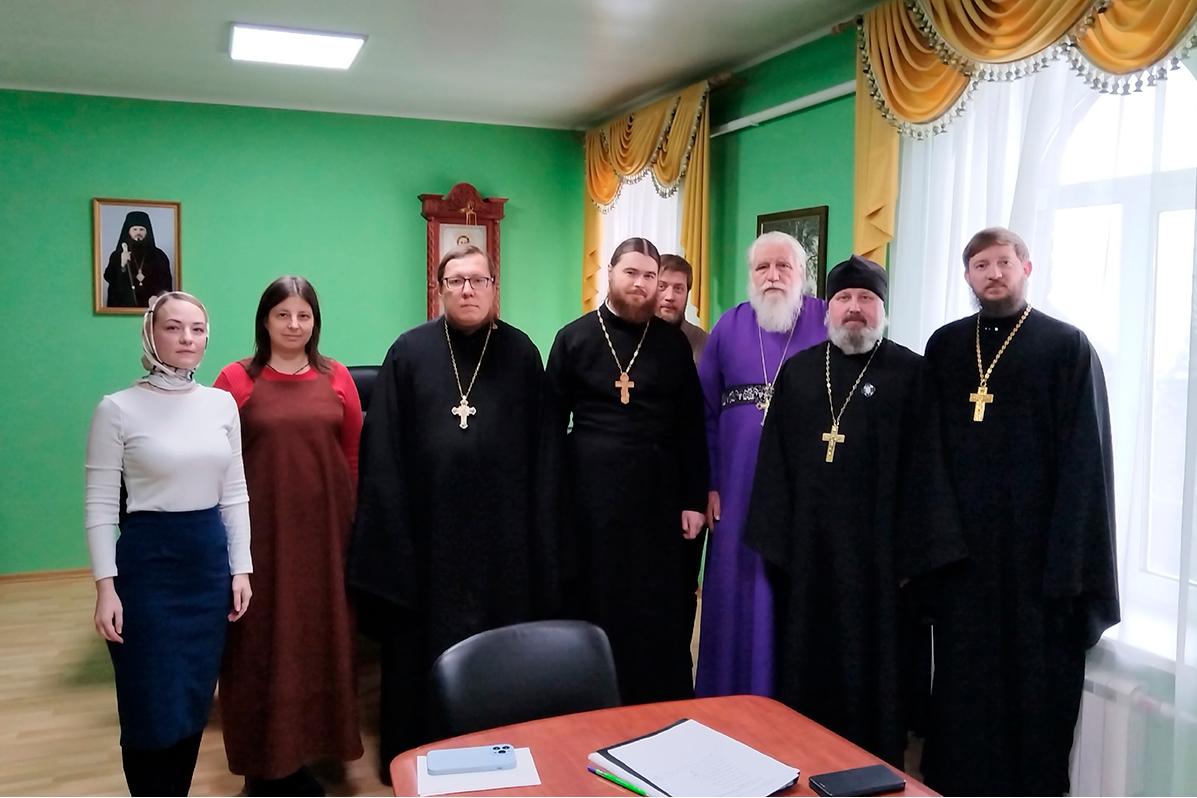 Духовенство Центрального благочиния подвело итоги года и наметило планы Духовенство Центрального благочиния подвело итоги года и наметило планы