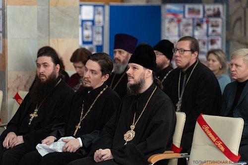 В ДДЮТ состоялась секция «Современные формы успешной реализации программ по гражданско-патриотическому и духовно-нравственному воспитанию в дополнительном образовании» VII епархиальных Рождественских образовательных чтений  