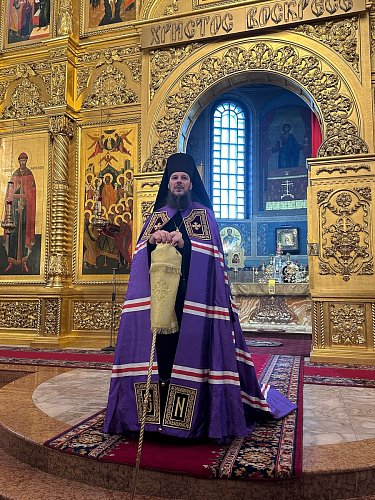 Епископ Нестор совершил Литургию и панихиду в Николо-Угрешском ставропигиальном монастыре в годовщину кончины митрополита Вениамина (Зарицкого)