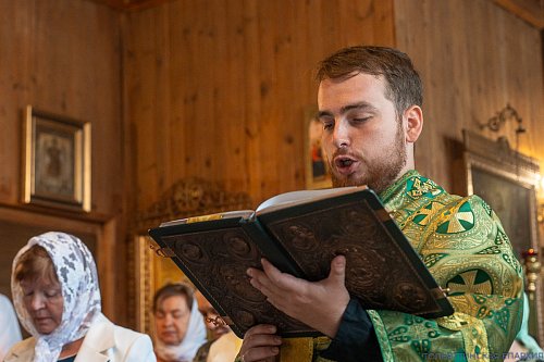 Празднование обретения мощей преподобного Серафима Саровского