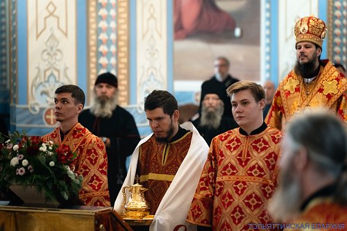 Память обновления храма Воскресения Христова в Иерусалиме