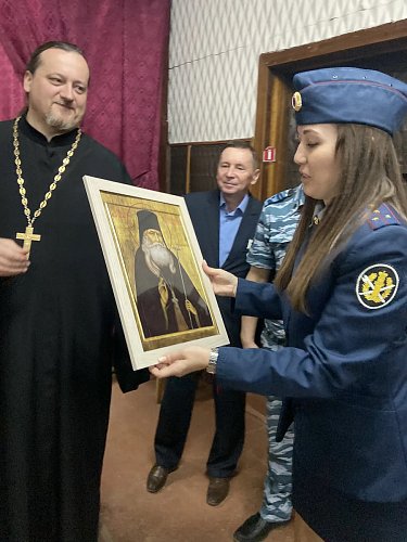 Епископ Нестор и епископ Антоний посетили СИЗО-2 Сызрани