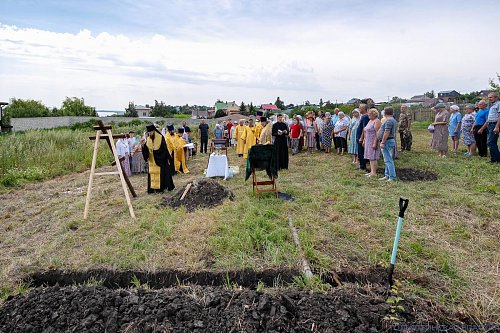 В селе Ермаково началось строительство храма в честь Двенадцати апостолов