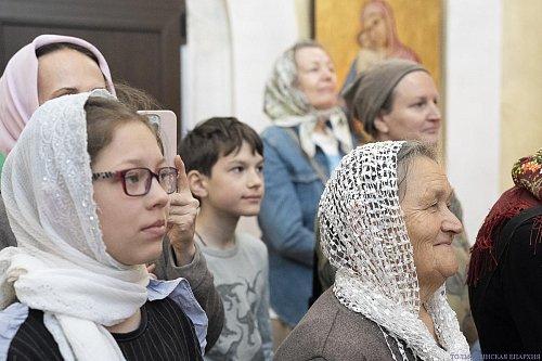 В Неделю 4-ю по Пасхе епископ Нестор совершил Литургию в Никольском храме с. Солнечная Поляна