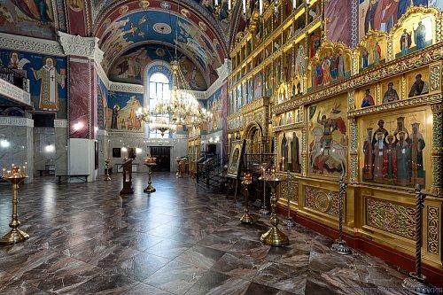 В Тихоновском храме к великому освящению завершены работы по иконной росписи