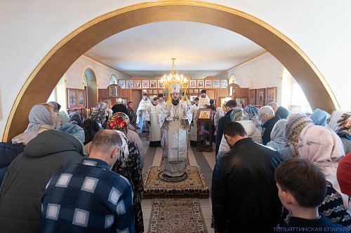 Архиерейское богослужение в Михайло-Архангельском храме с. Нижнее Санчелеево