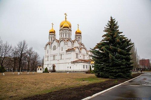 В канун Субботы Акафиста епископ Нестор совершил утреню с чтением акафиста Пресвятой Богородице