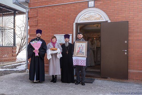 Архиерейское богослужение в Михайло-Архангельском храме с. Нижнее Санчелеево