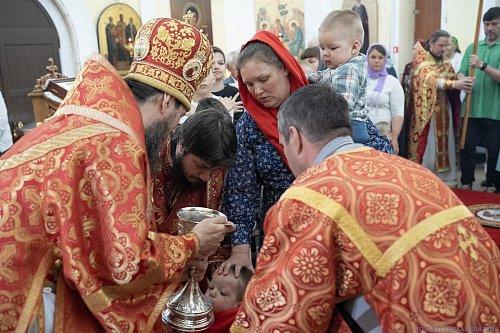 В Неделю 4-ю по Пасхе епископ Нестор совершил Литургию в Никольском храме с. Солнечная Поляна