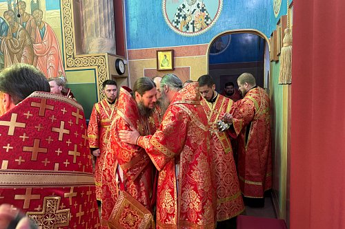 Епископ Нестор принял участие в престольном торжестве Георгиевского храма Кинеля