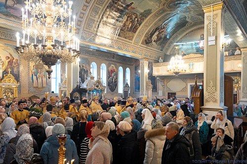 В Казанском храме Тольятти состоялось соборное архиерейское богослужение