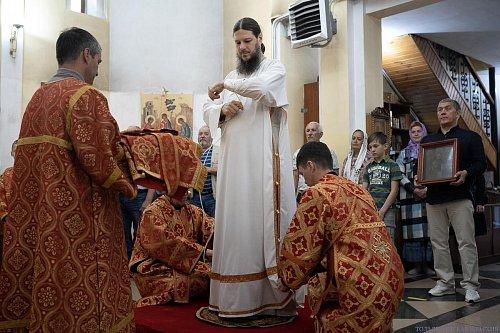 В Неделю 4-ю по Пасхе епископ Нестор совершил Литургию в Никольском храме с. Солнечная Поляна