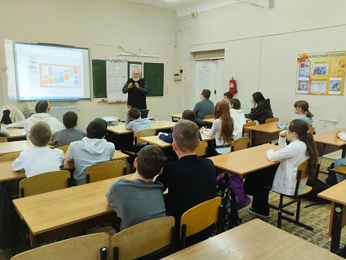 Храм во имя равноапостольной Марии Магдалины Тольятти. Встреча настоятеля с учениками школы №2
