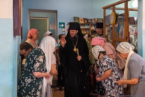 В день памяти преподобного Сергия Радонежского епископ Нестор совершил Литургию в Казанском храме микрорайона Яблоневый овраг Жигулёвска