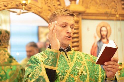 В день памяти преподобного Сергия Радонежского епископ Нестор совершил Литургию в Казанском храме микрорайона Яблоневый овраг Жигулёвска