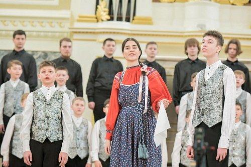 Тольяттинская епархия выступила одним из организаторов участия тольяттинского хора во Всероссийском конкурсе в Санкт-Петербурге