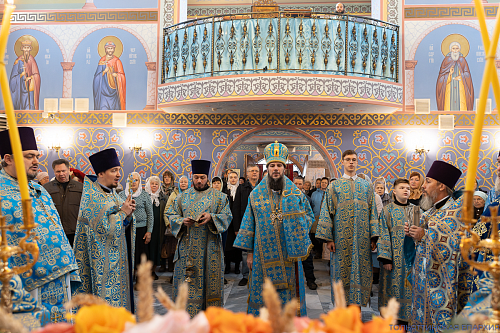 Престольный праздник в храме иконы Божией Матери «Спорительница хлебов» села Тимофеевка
