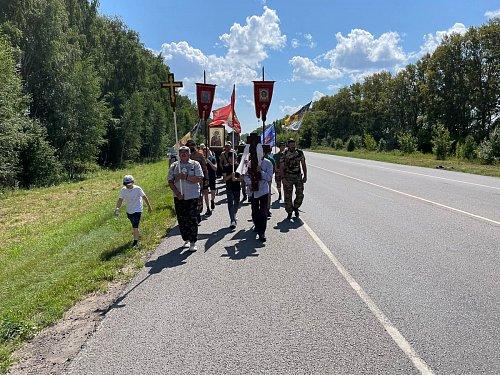 Состоялся покаянный крестный ход из Тольятти в Ташлу 
