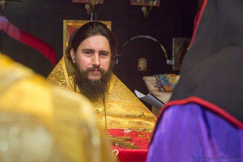 В начале нового церковного года епископ Нестор совершил Божественную литургию древнерусским чином