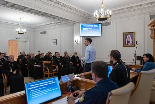 Представитель Тольяттинской Епархии принял участие в курсах повышения квалификации тюремного духовенства