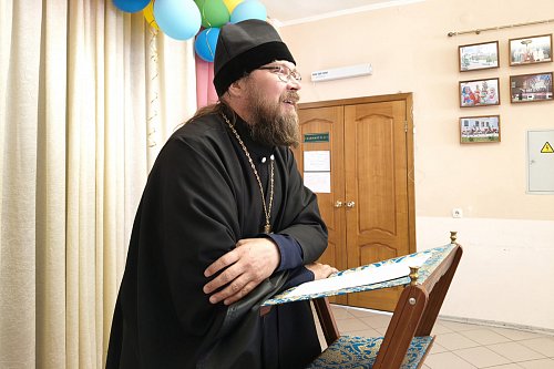 Председатель епархиального отдела по работе с молодёжью провёл беседу, посвящённую Дню молодёжи