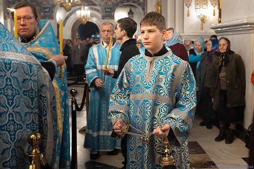 В канун Недели Крестопоклонной и праздника Благовещения епископ Нестор совершил всенощное бдение с чином выноса Креста