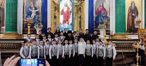 Тольяттинская епархия выступила одним из организаторов участия тольяттинского хора во Всероссийском конкурсе в Санкт-Петербурге
