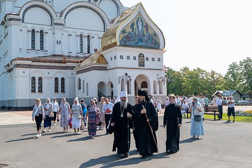 Архиереи Самарской Митрополии подписали соглашения о поддержке нуждающихся священнослужителей