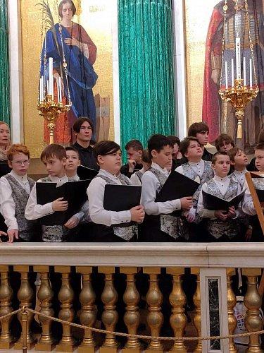 Тольяттинская епархия выступила одним из организаторов участия тольяттинского хора во Всероссийском конкурсе в Санкт-Петербурге