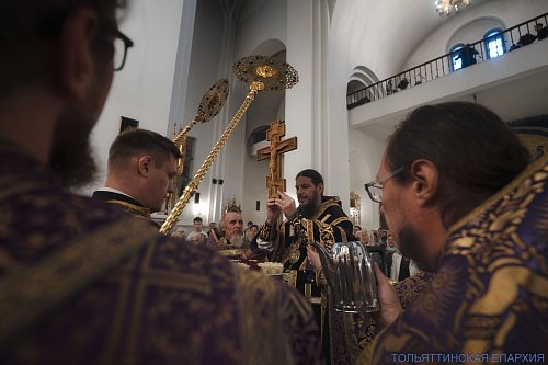 Канун Недели 16-й по Пятидесятнице, Воздвижения Креста Господня