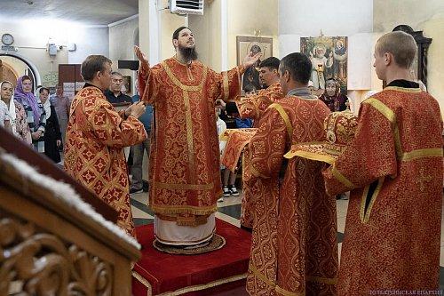 В Неделю 4-ю по Пасхе епископ Нестор совершил Литургию в Никольском храме с. Солнечная Поляна