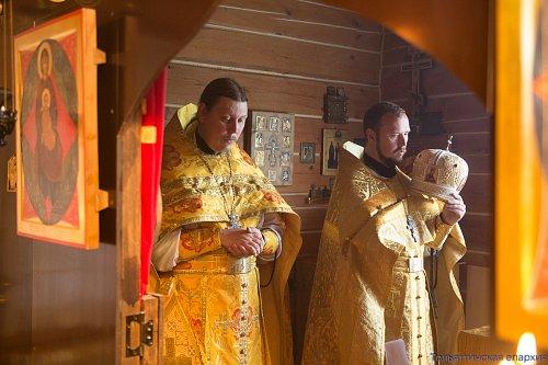 В начале нового церковного года епископ Нестор совершил Божественную литургию древнерусским чином
