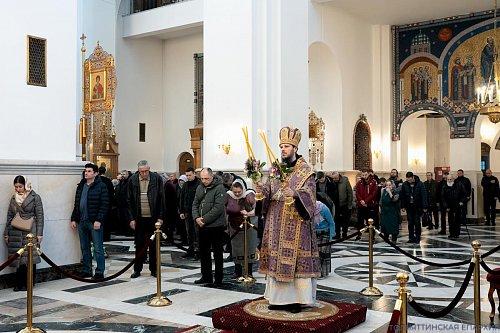 О жертвенной любви Господа к людям и полноценной жизни в Церкви