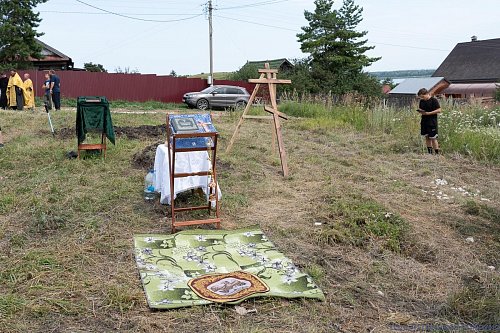 В селе Ермаково началось строительство храма в честь Двенадцати апостолов