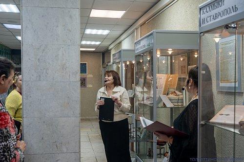 В Тольяттинскую Епархию переданы книги на калмыцком языке к 300-летию Православной калмыцкой миссии: временно работает тематическая выставка 