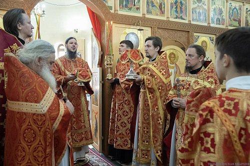В Неделю 4-ю по Пасхе епископ Нестор совершил Литургию в Никольском храме с. Солнечная Поляна