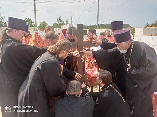 Правящий архиерей Тольяттинской епархии совершил чин освящения закладного камня в основание строящегося храма во имя блаженной Матроны Московской