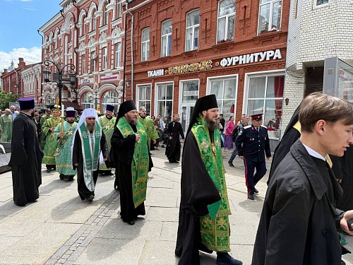 Правящий архиерей Тольяттинской Епархии принял участие в торжествах по случаю 175-летия Самарской Епархии