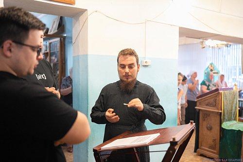 В день памяти преподобного Сергия Радонежского епископ Нестор совершил Литургию в Казанском храме микрорайона Яблоневый овраг Жигулёвска