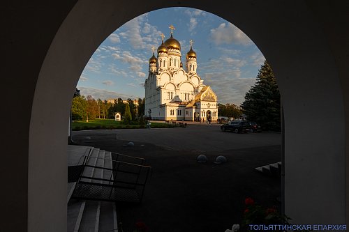 Канун Недели 16-й по Пятидесятнице, Воздвижения Креста Господня