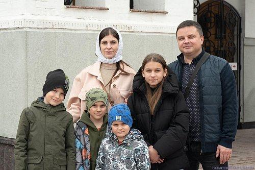 В канун Недели Крестопоклонной и праздника Благовещения епископ Нестор совершил всенощное бдение с чином выноса Креста