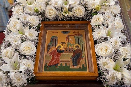 В канун Недели Крестопоклонной и праздника Благовещения епископ Нестор совершил всенощное бдение с чином выноса Креста