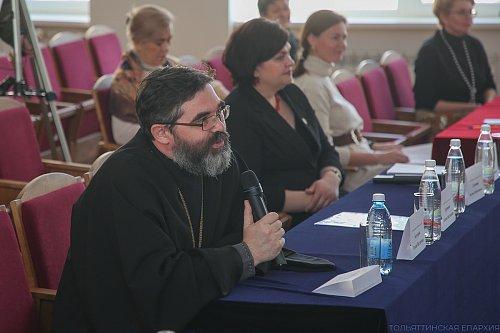 В Детской школе искусств состоялась секция «Культурные ресурсы Тольятти как феномен духовного просветительства подрастающего поколения» VII епархиальных Рождественских образовательных чтений