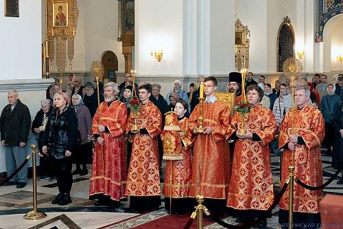 В Неделю Антипасхи епископ Нестор совершил Божественную литургию 