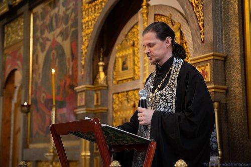 В канун четвертка Великого канона епископ Нестор совершил утреню