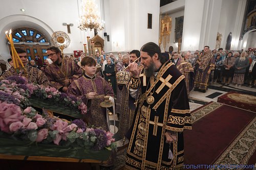 Канун Недели 16-й по Пятидесятнице, Воздвижения Креста Господня